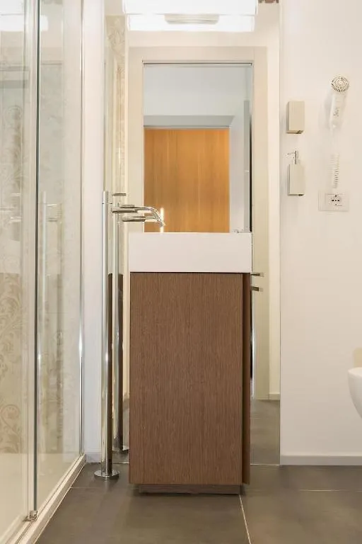 Casa de hóspedes Enjoy Garden - Flavio Baracchini 9 - Rooms Milão Itália