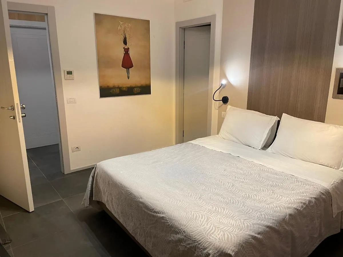 Гостевой дом Enjoy Garden - Flavio Baracchini 9 - Rooms Милан